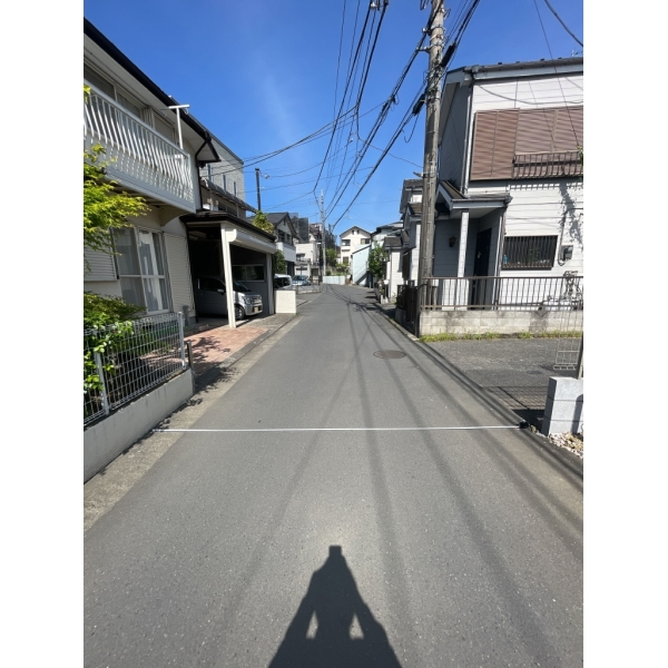 羽村市羽加美２丁目 前面道路