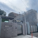 川崎市高津区久地１丁目 現地から約380mの場所に「高津幼稚園」があります。（幼稚園・保育園）まで約380m（徒歩5分）