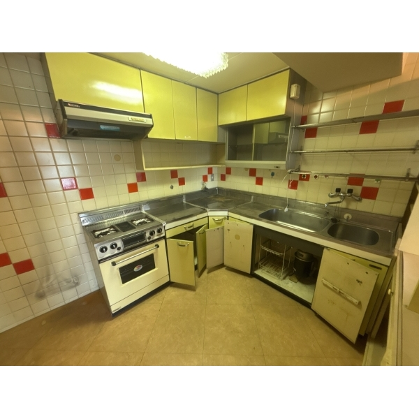 ベルシャトー南山 家具・調度品は価格に含まれません