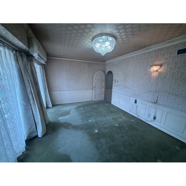 ベルシャトー南山 家具・調度品は価格に含まれません