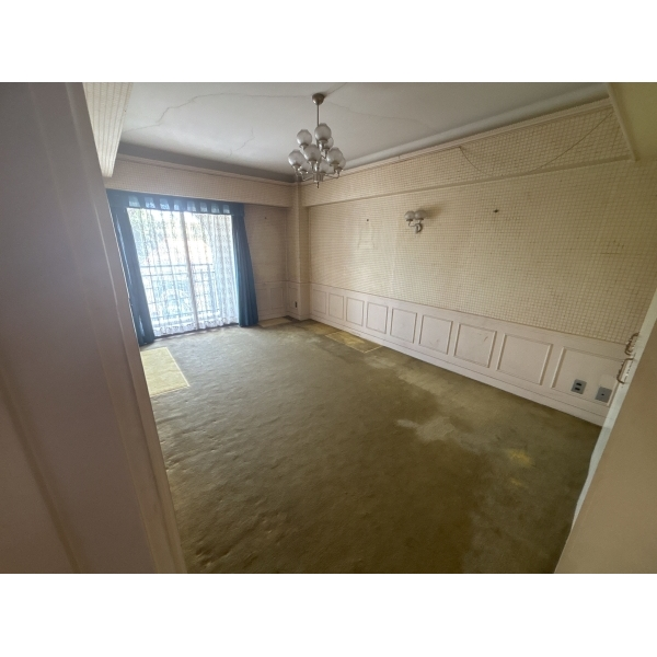 ベルシャトー南山 家具・調度品は価格に含まれません