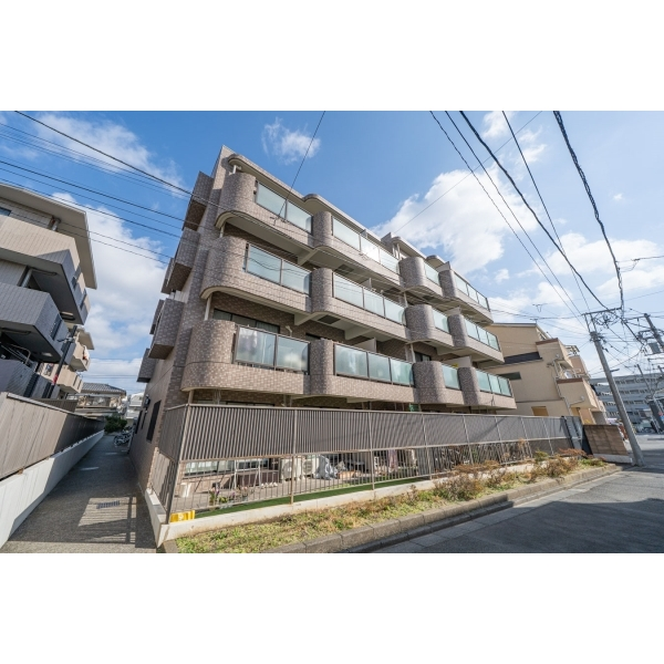 日神パレステージ志茂 外観