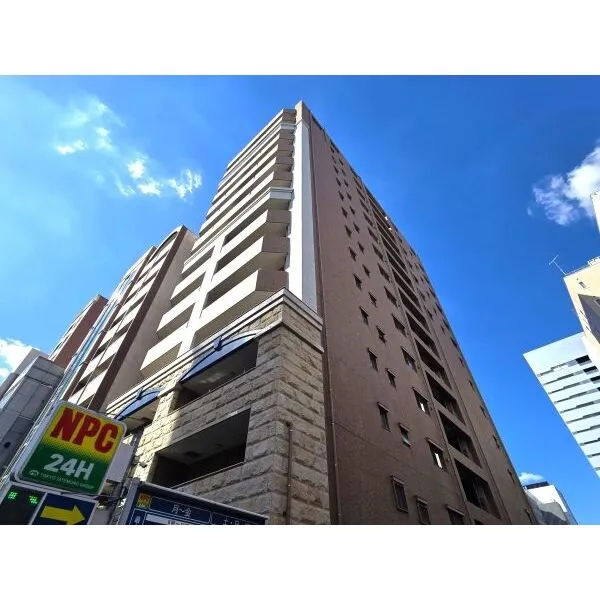 プレサンス錦エボリューション 南東方向から撮影した建物外観写真