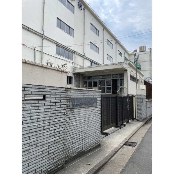 東砂三丁目ハイツ６号棟 区立第七砂町小学校（小学校）まで約660m（徒歩9分）