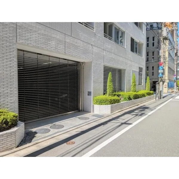 プレミスト日本橋浜町リデアル 駐車場(共用設備)