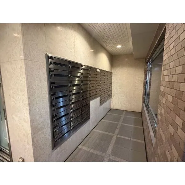 ライオンズシティ町田東 郵便受け