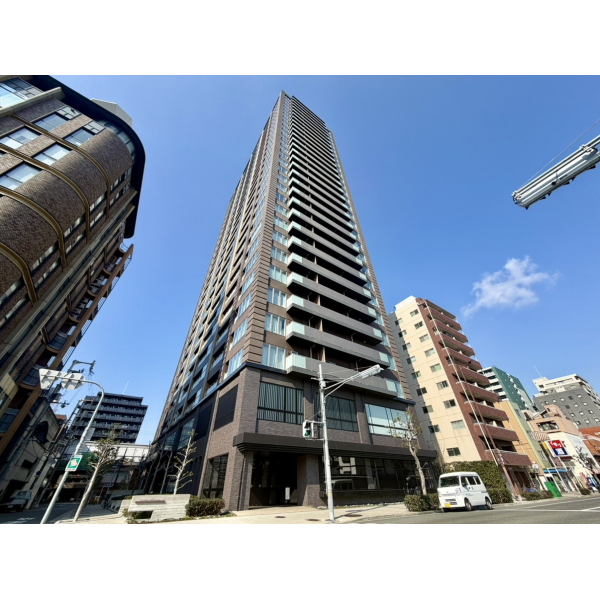 シエリアタワーなんば 外観