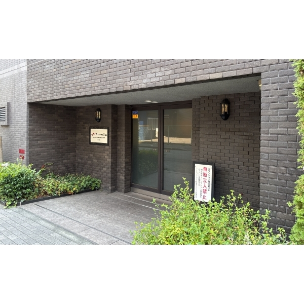 トーシンフェニックス新横濱イクシール エントランス