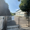 横浜市鶴見区上末吉５丁目 「市立上末吉小学校」まで徒歩約3分（小学校）まで約200m（徒歩3分）