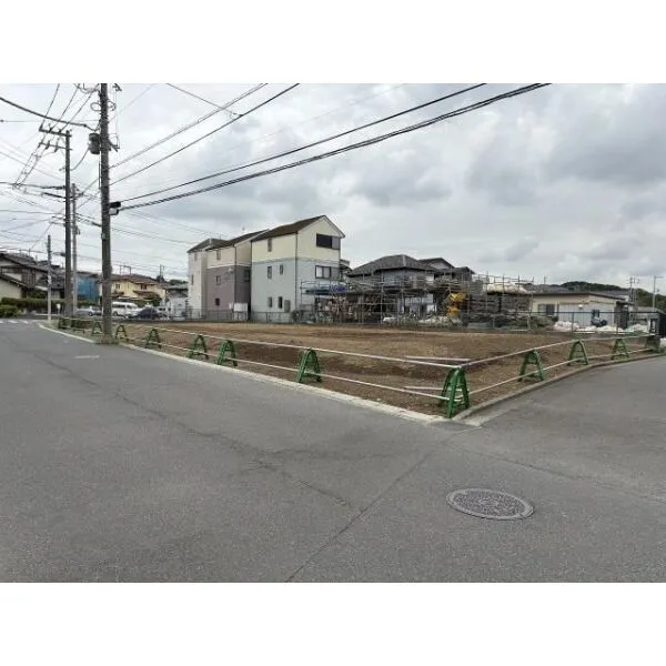 横浜市泉区新橋町 前面道路含む現地写真