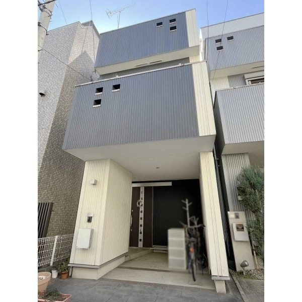 新宿区荒木町 外観
