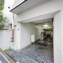 経堂コンド エントランス