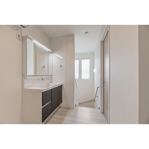 町田市中町3丁目 2階洗面室