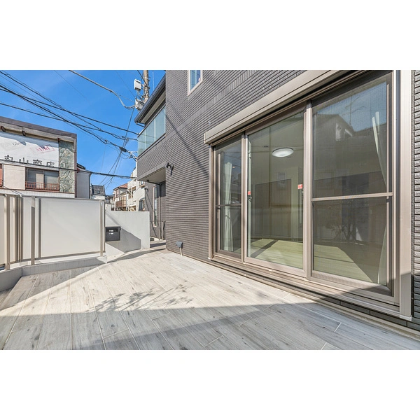 町田市中町3丁目 テラス