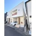 横浜市鶴見区東寺尾１丁目 【外観】前面道路との高低差がなく車庫入れもスムーズです
