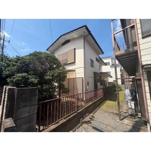 さいたま市浦和区木崎5丁目 現地(古家あり):写真中央