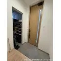 海老名市中新田２丁目 玄関