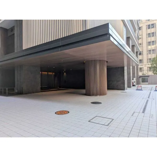 ローレルタワー堺筋本町 アプローチ
