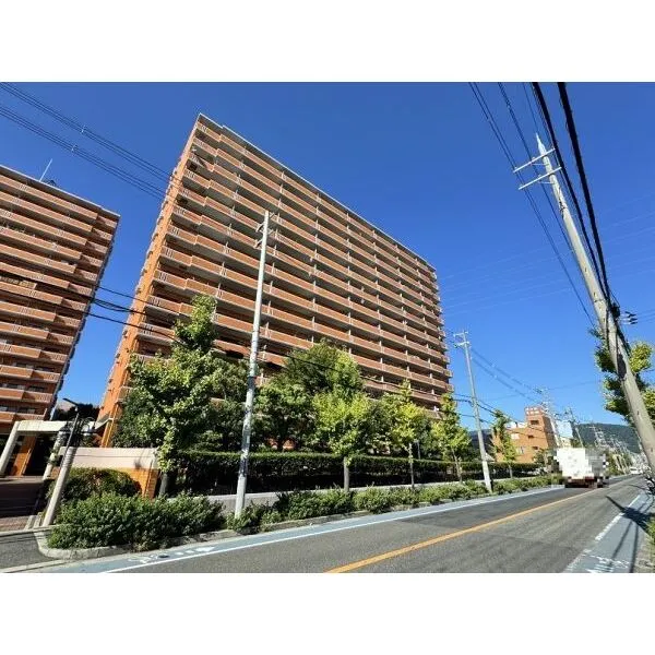 ライオンズマンション若江東三番館 外観写真