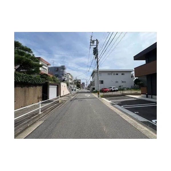 名古屋市名東区丁田町 前面道路写真