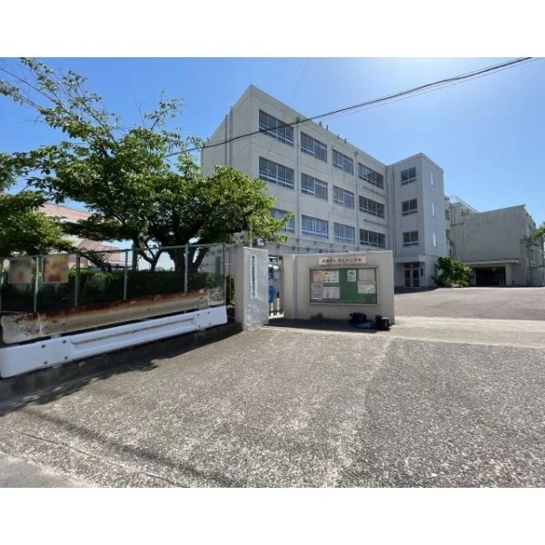 高槻市津之江北町 市立津之江小学校(小学校)まで約490m(徒歩7分)