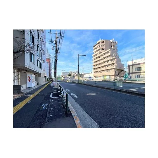 北区上十条4丁目 前面道路