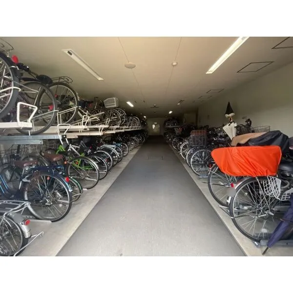 ライオンズマンション沢之町ガーデンタワー 駐輪場