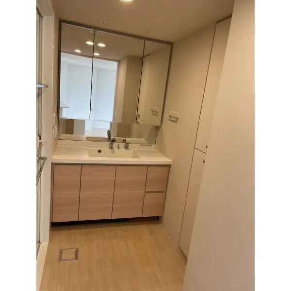 検見川浜レジデンス 洗面室