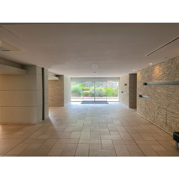 検見川浜レジデンス エントランス