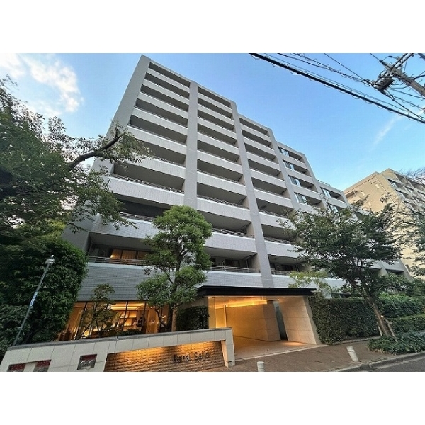 ルネ成城 外観