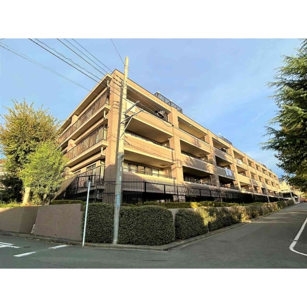 ナイスステージ栗平ガーデンズ 外観