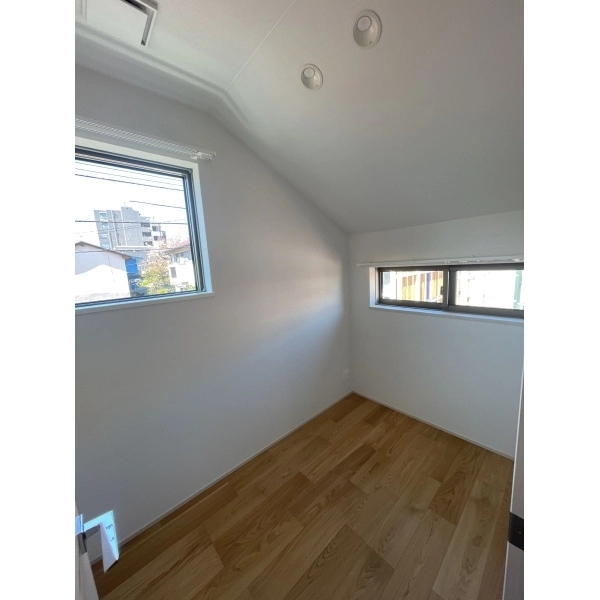 小金井市本町3丁目 納戸