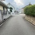 箕面市桜ケ丘３丁目 前面道路（南側）