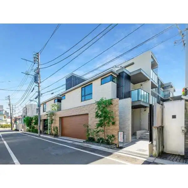 リリーゼ目白近衛町 外観