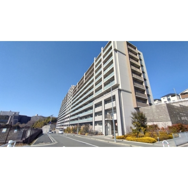 プレサンスロジェ須磨妙法寺桜の杜ＷＥＳＴＨＩＬＬＳ 外観