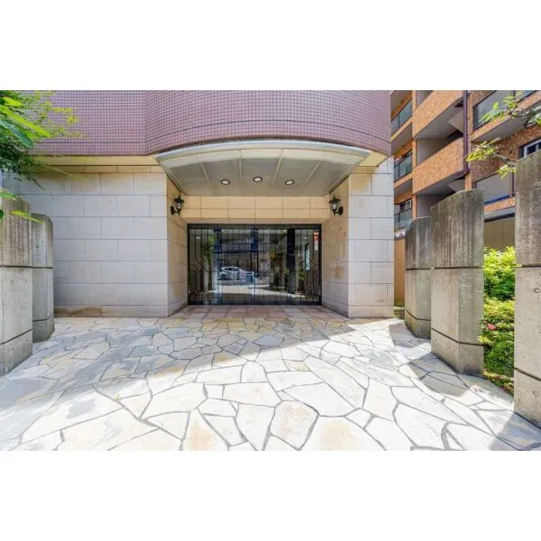 Tフラッツ南麻布 エントランス