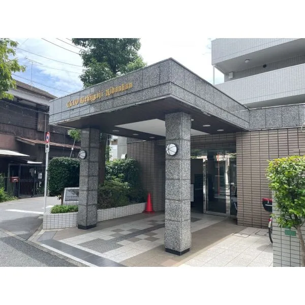 クリオ吉祥寺弐番館 エントランス
