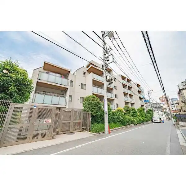 オープンレジデンシア表参道ｅｓｔ 外観