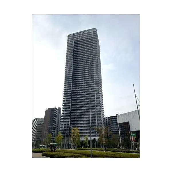 ＨＡＲＵＭＩ　ＦＬＡＧ　ＳＵＮ　ＶＩＬＬＡＧＥ 外観