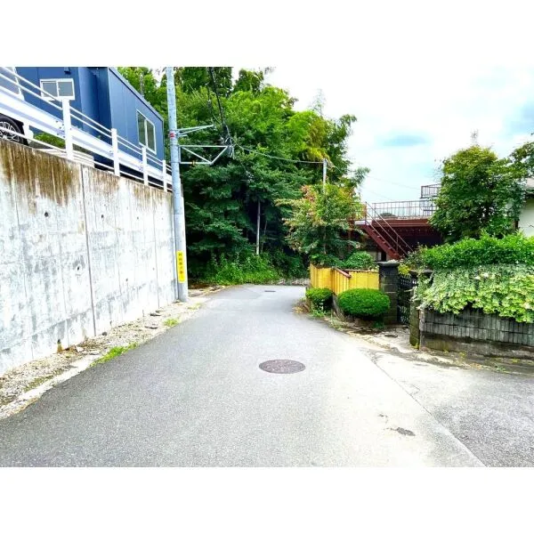町田市小山町 東側通路前先公道 幅員約4.4m