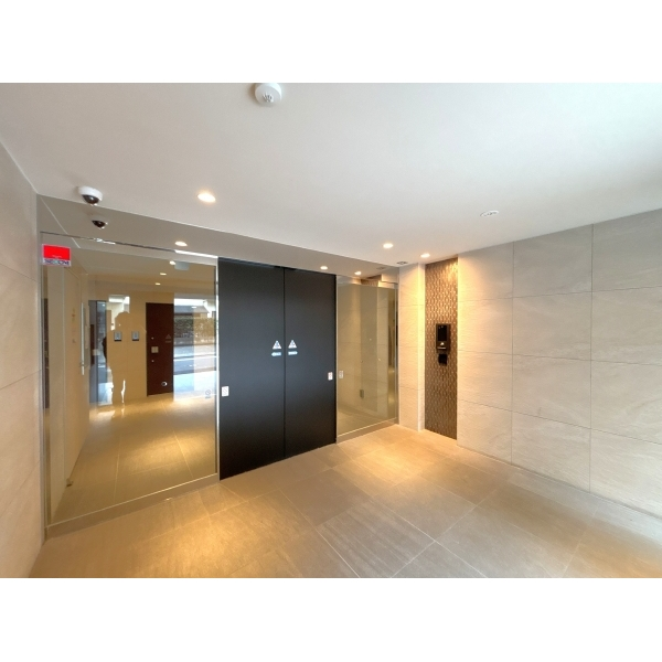 ブライズ川崎本町 エントランス