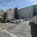 仲六郷ハウス 駐車場