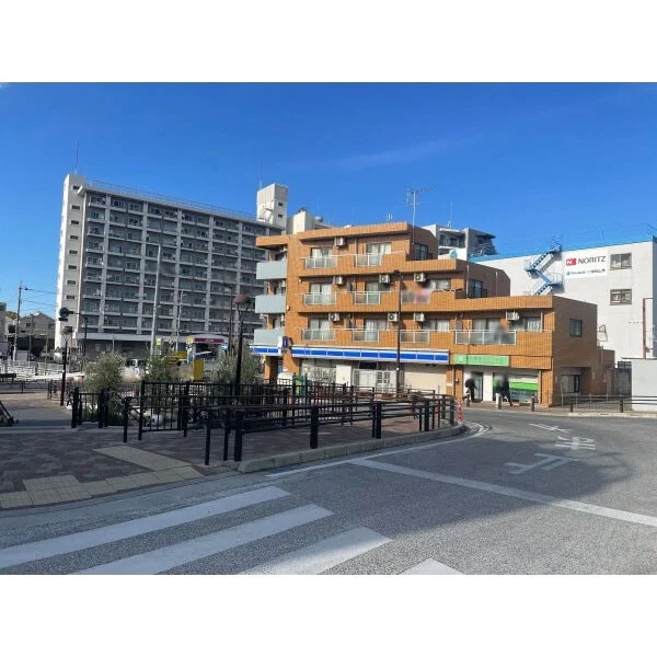 世田谷区代田２丁目 ローソン世田谷代田駅前店（コンビニ）まで約160m（徒歩2分）