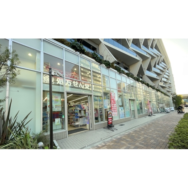 パークコート麻布十番ザタワー ■くすりの福太郎東麻布店まで約180m（徒歩3分）（ドラッグストア）まで約180m（徒歩3分）