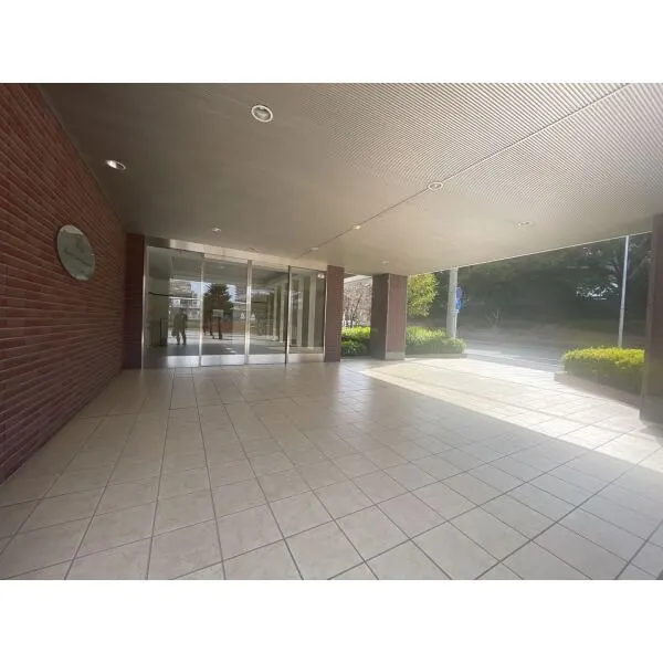 マスターズステージ泉ヶ丘 エントランス