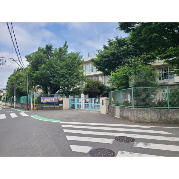 コスモ玉川学園前 町田市立町田第五小学校（小学校）まで約580m（徒歩8分）