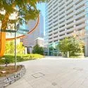 アークヒルズ仙石山レジデンス マンション前広場