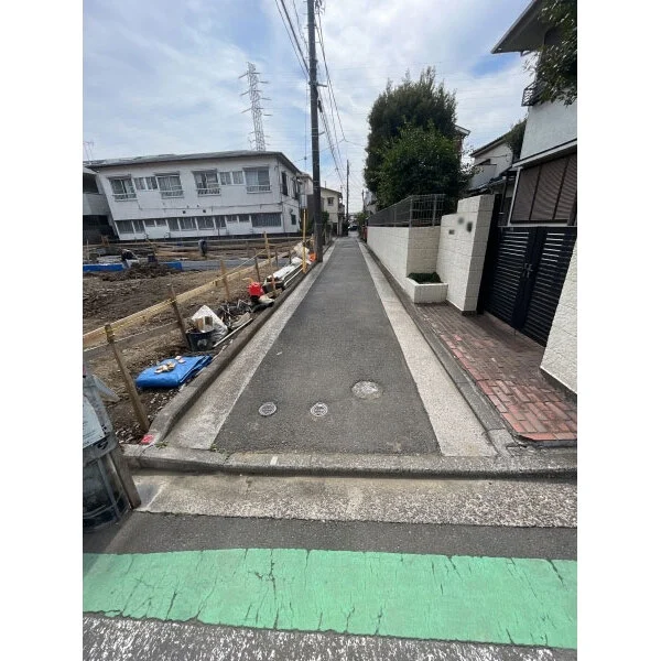 横浜市鶴見区矢向６丁目 北西側前面道路