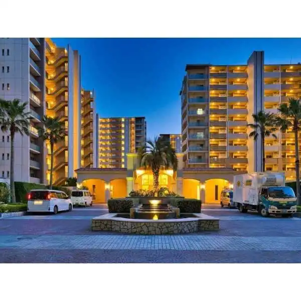 プラウド新浦安パームコート 外観