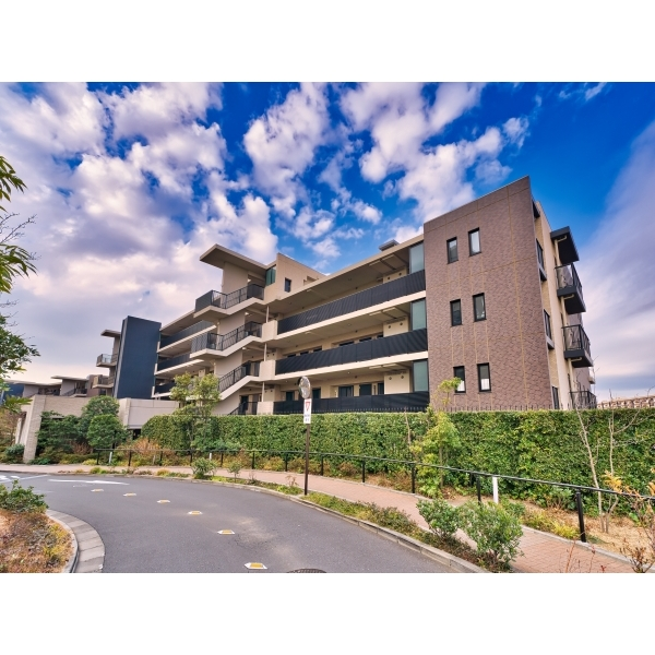 ＢｒｉｌｌｉａＣｉｔｙ横浜磯子Ａ棟 外観